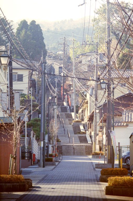 生駒聖天宝山寺参道(2枚) – Way to Hozanji Temple (2 pics)